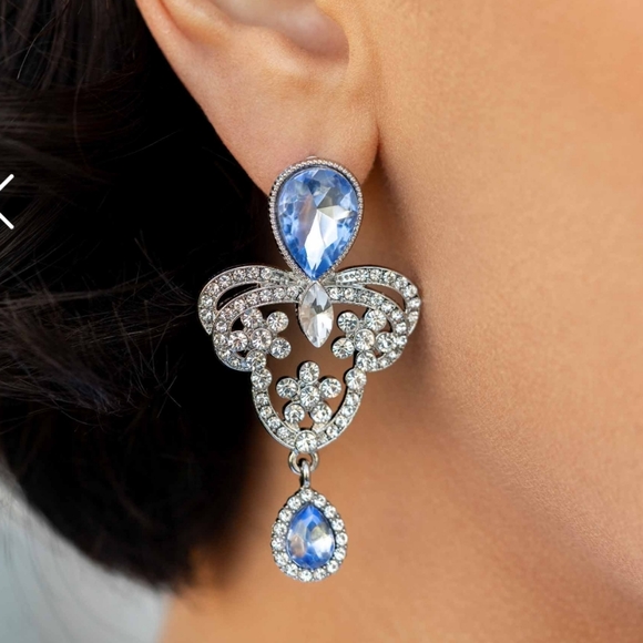 Giving Glam Blue Post Earrings Silver Fashion Fix February 2024 - Picture 2 of 4